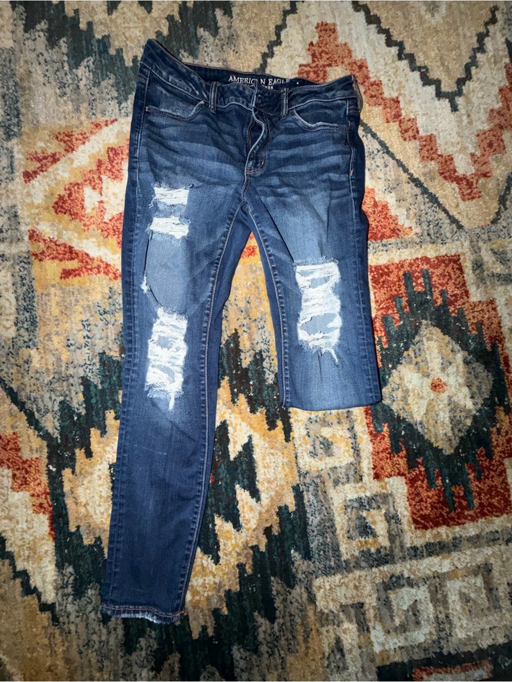 American Eagle Outfitters Women's Dark Blue Distressed Skinny Jeans